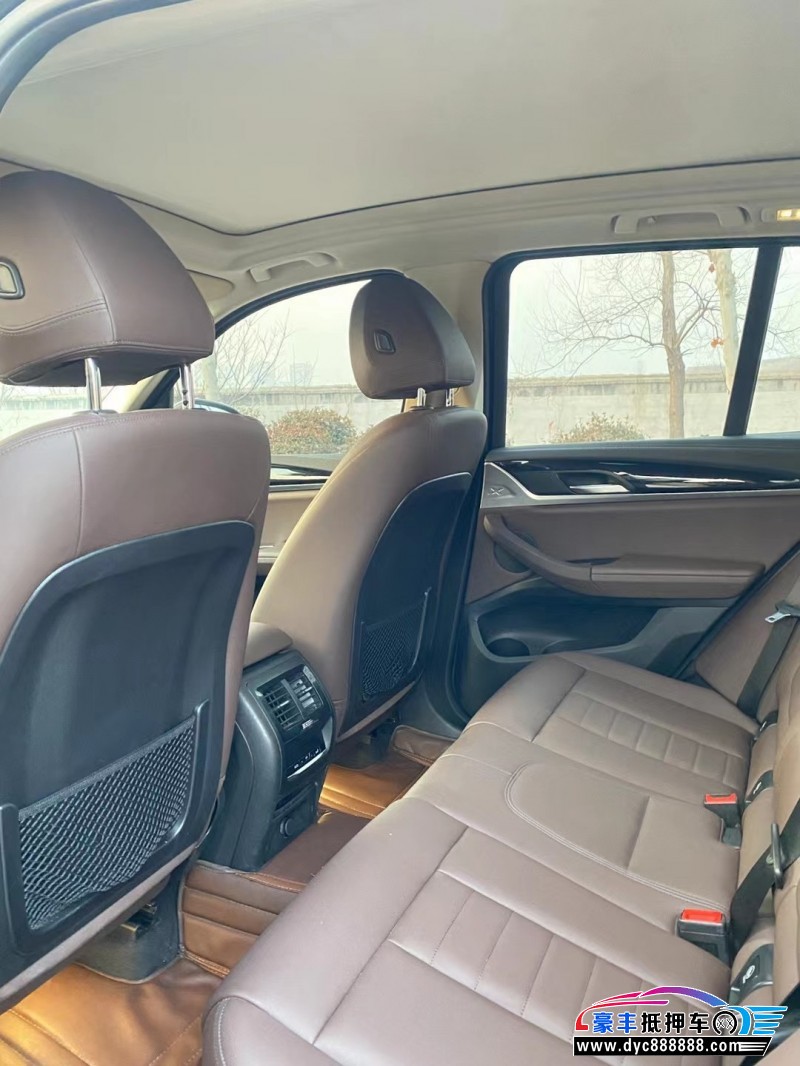 19年宝马X3SUV抵押车出售