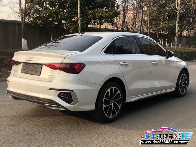 21年奥迪A3轿车抵押车出售