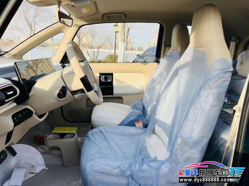 23年宝骏kiwi ev轿车抵押车出售