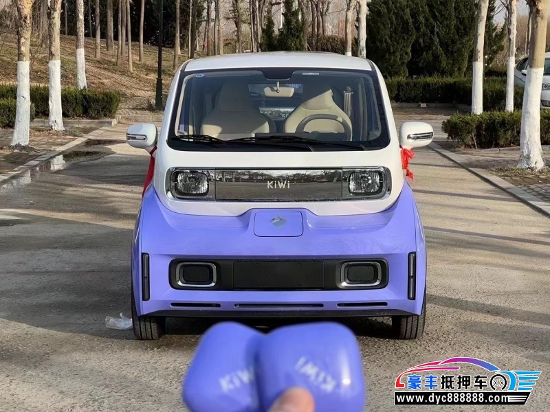 23年宝骏kiwi ev轿车抵押车出售