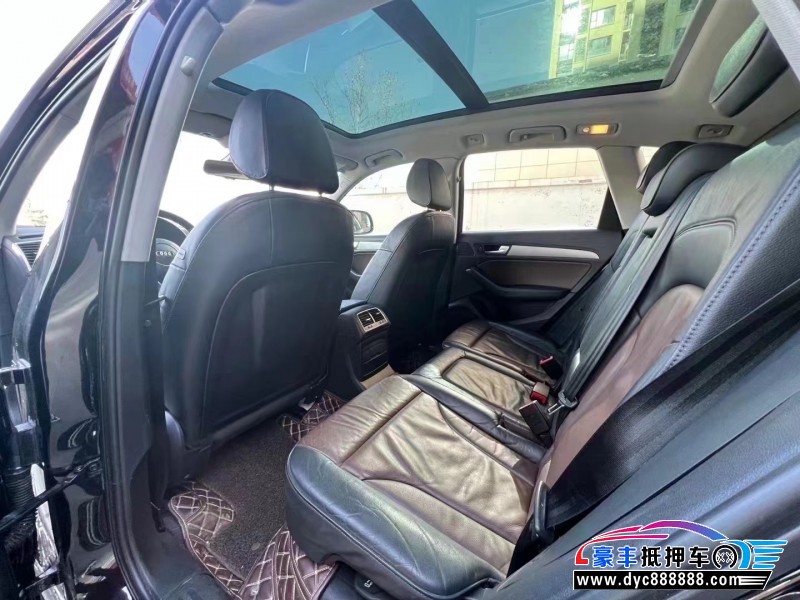 17年奥迪Q5轿车抵押车出售