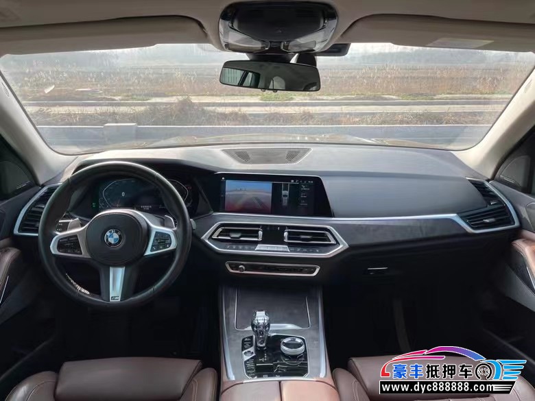 19年宝马X5轿车抵押车出售