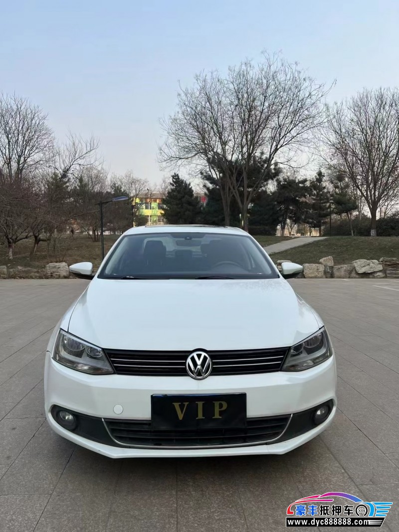 18年大众速腾轿车抵押车出售