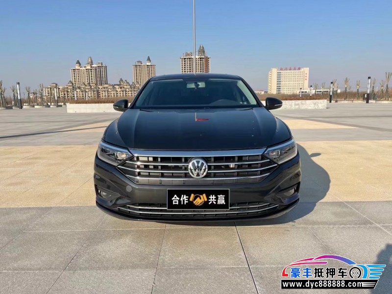 19年大众速腾轿车抵押车出售