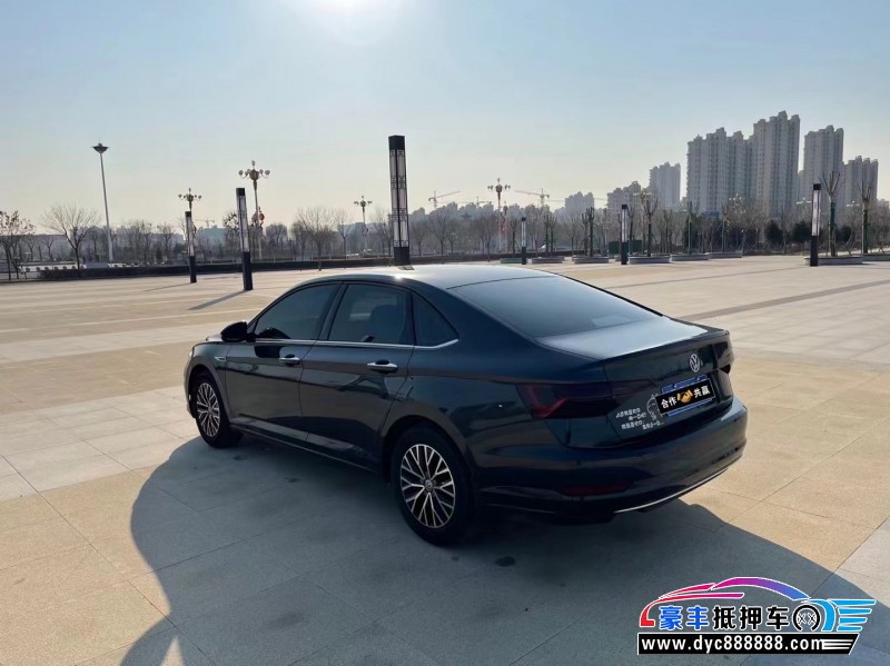 19年大众速腾轿车抵押车出售