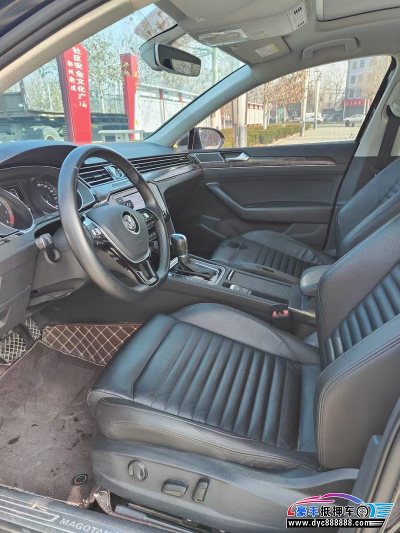 20年大众迈腾轿车抵押车出售