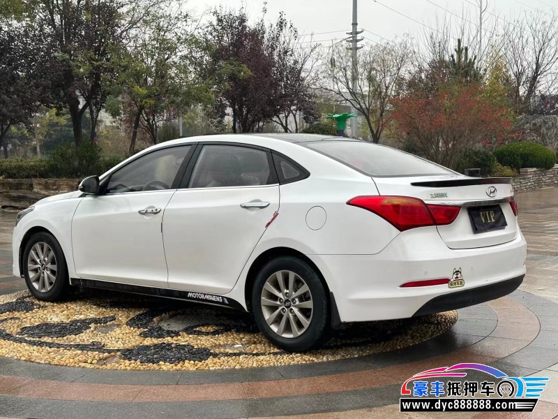 15年现代名图轿车抵押车出售