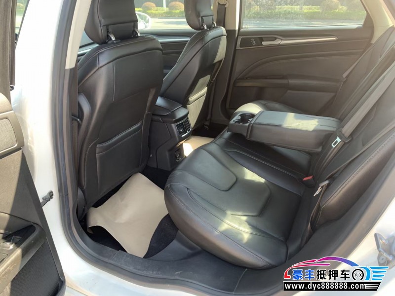 14年福特蒙迪欧轿车抵押车出售