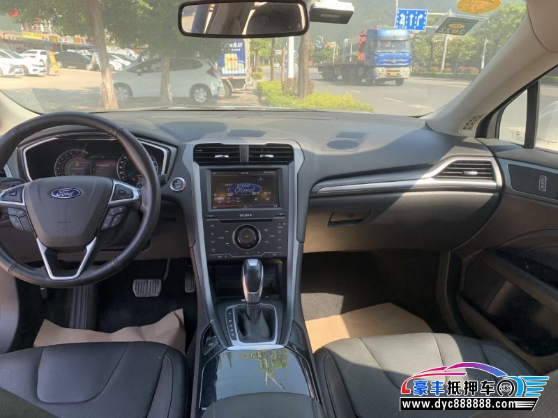 14年福特蒙迪欧轿车抵押车出售