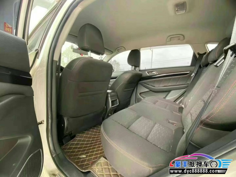 16年猎豹汽车CS10轿车抵押车出售