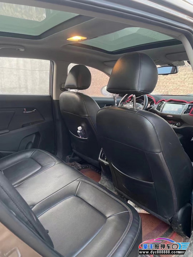 16年起亚智跑SUV抵押车出售