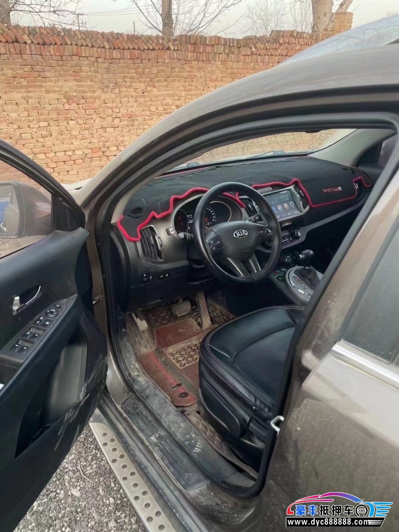 16年起亚智跑SUV抵押车出售