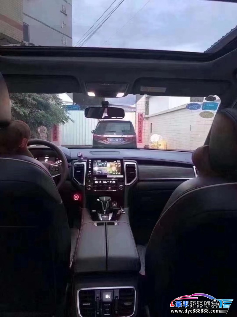 18年本田UR-V轿车抵押车出售