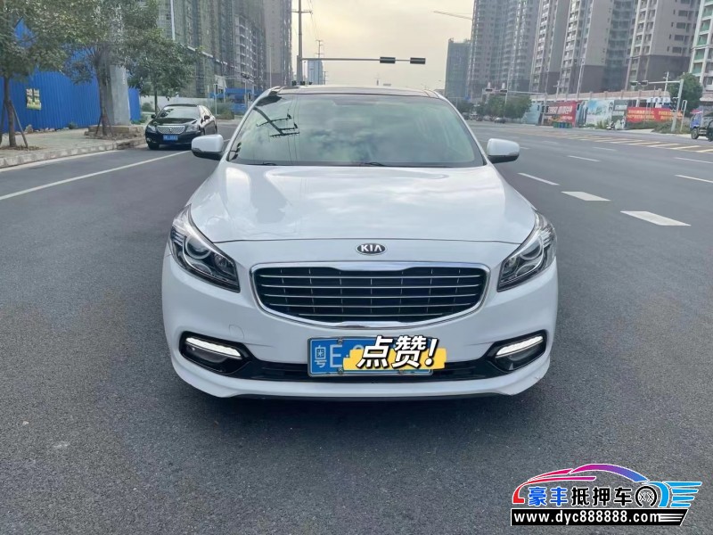 16年起亚K4轿车抵押车出售