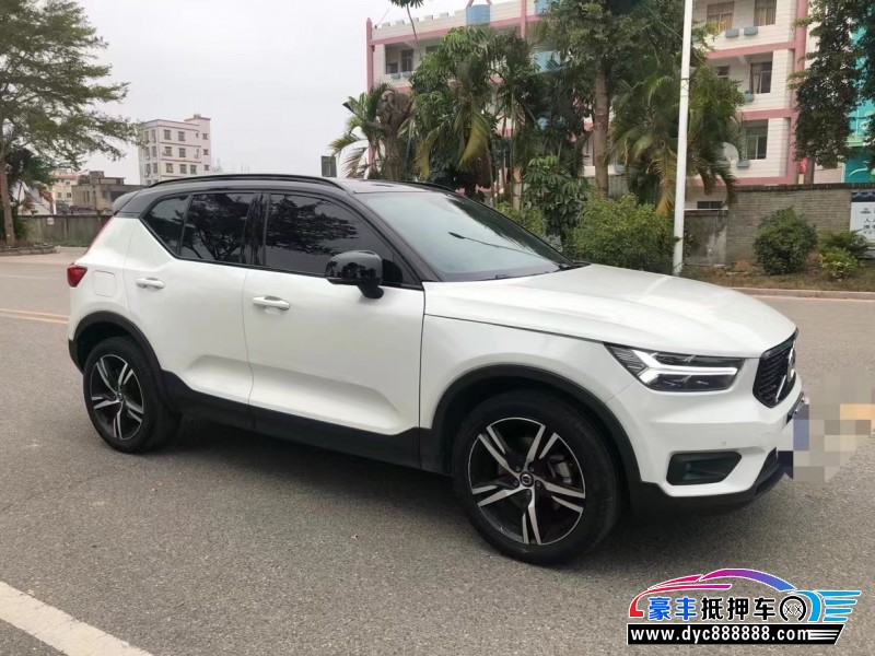 19年沃尔沃XC40SUV抵押车出售