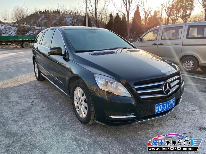 11年奔驰R级轿车抵押车出售