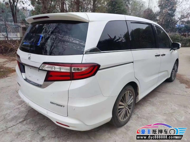 18年本田奥德赛轿车抵押车出售