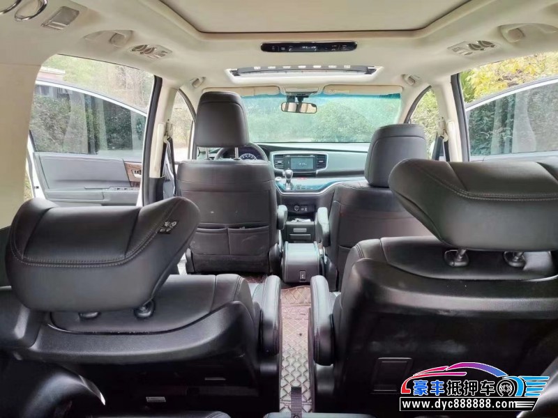 18年本田奥德赛轿车抵押车出售