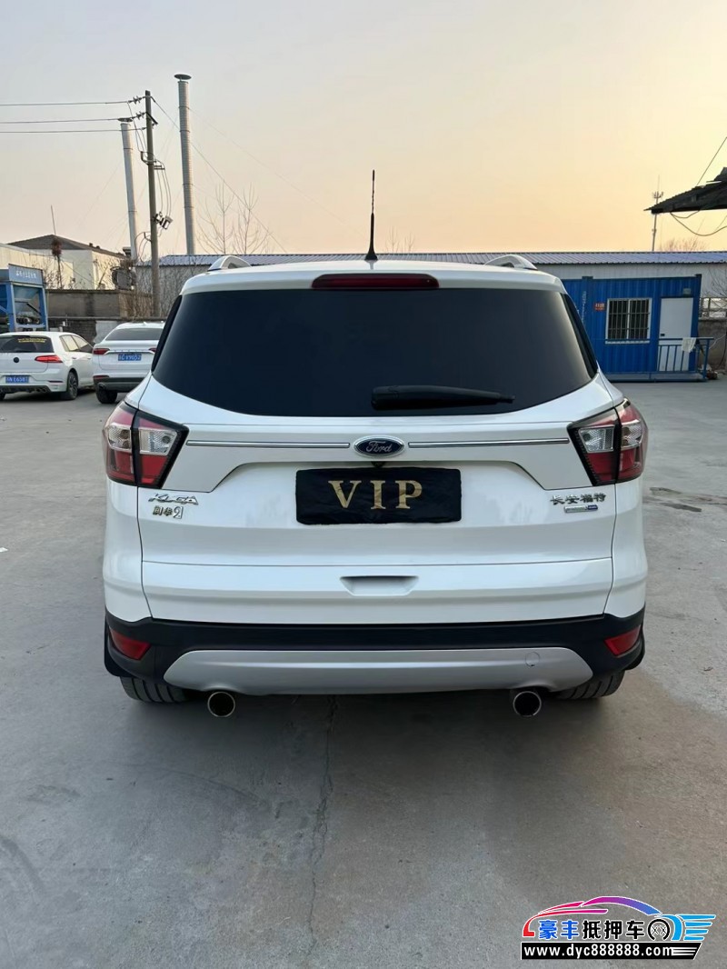 17年福特翼虎轿车抵押车出售