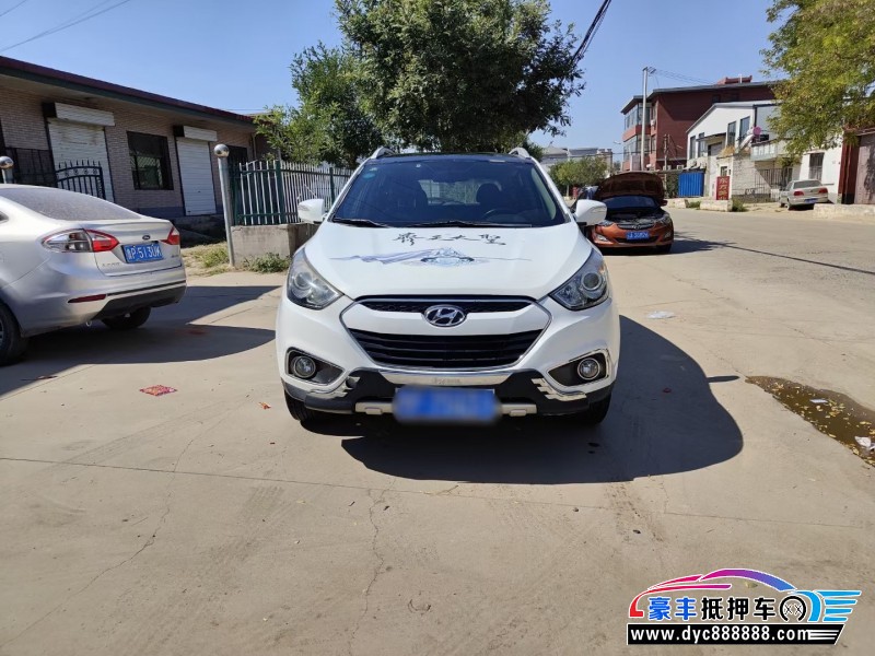 13年现代ix35SUV抵押车出售