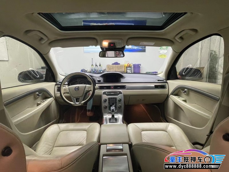 14年沃尔沃S80轿车抵押车出售