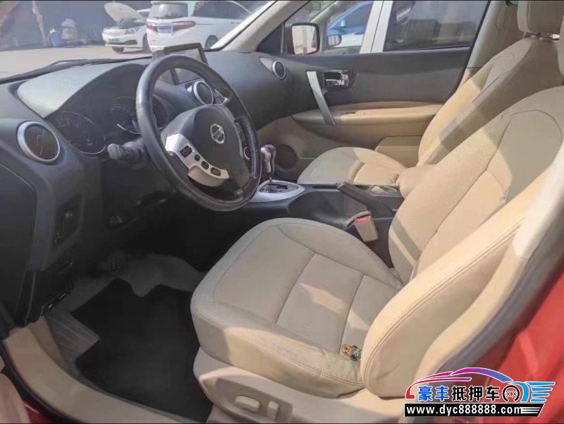 12年日产逍客SUV抵押车出售