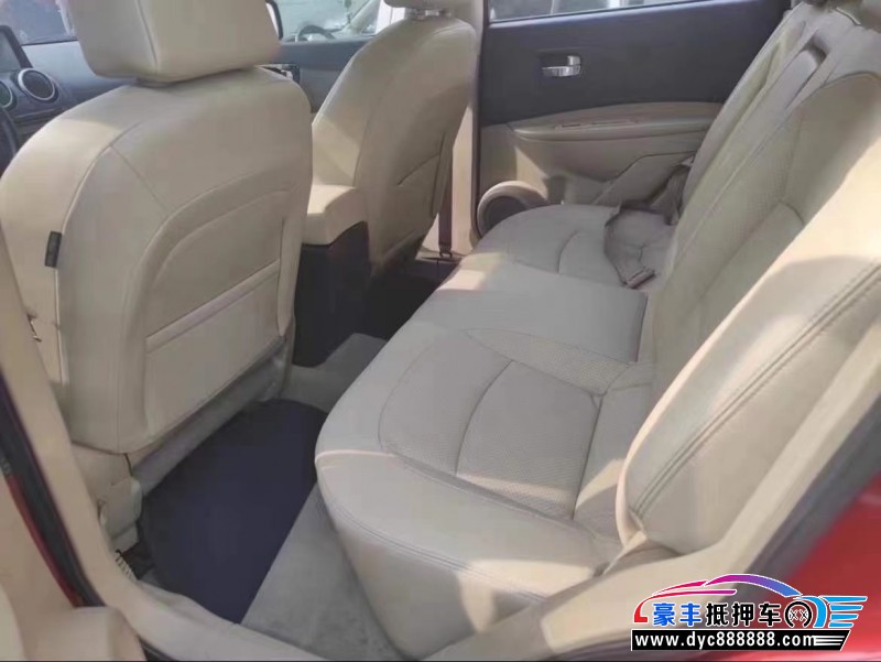 12年日产逍客SUV抵押车出售