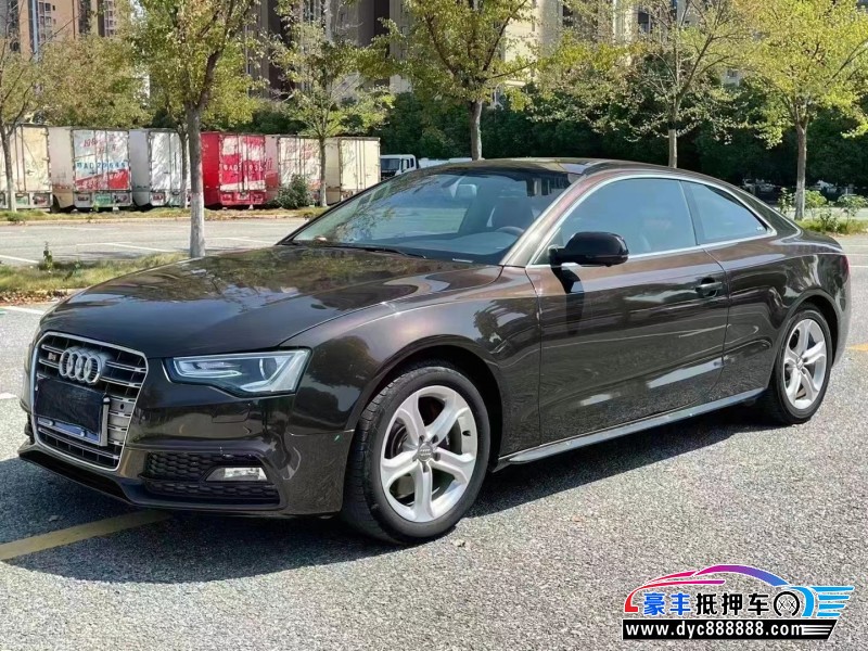 14年奥迪A5轿车抵押车出售