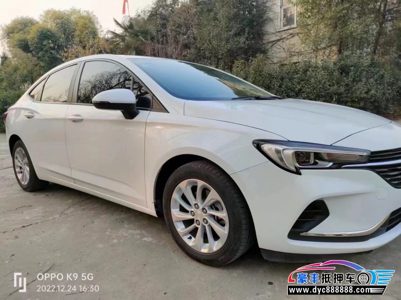 20年别克威朗轿车抵押车出售