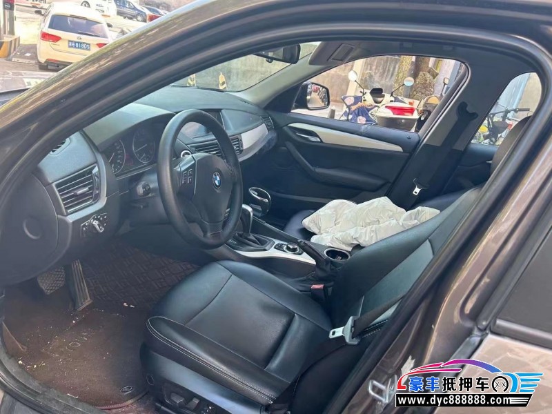 14年宝马X1轿车抵押车出售