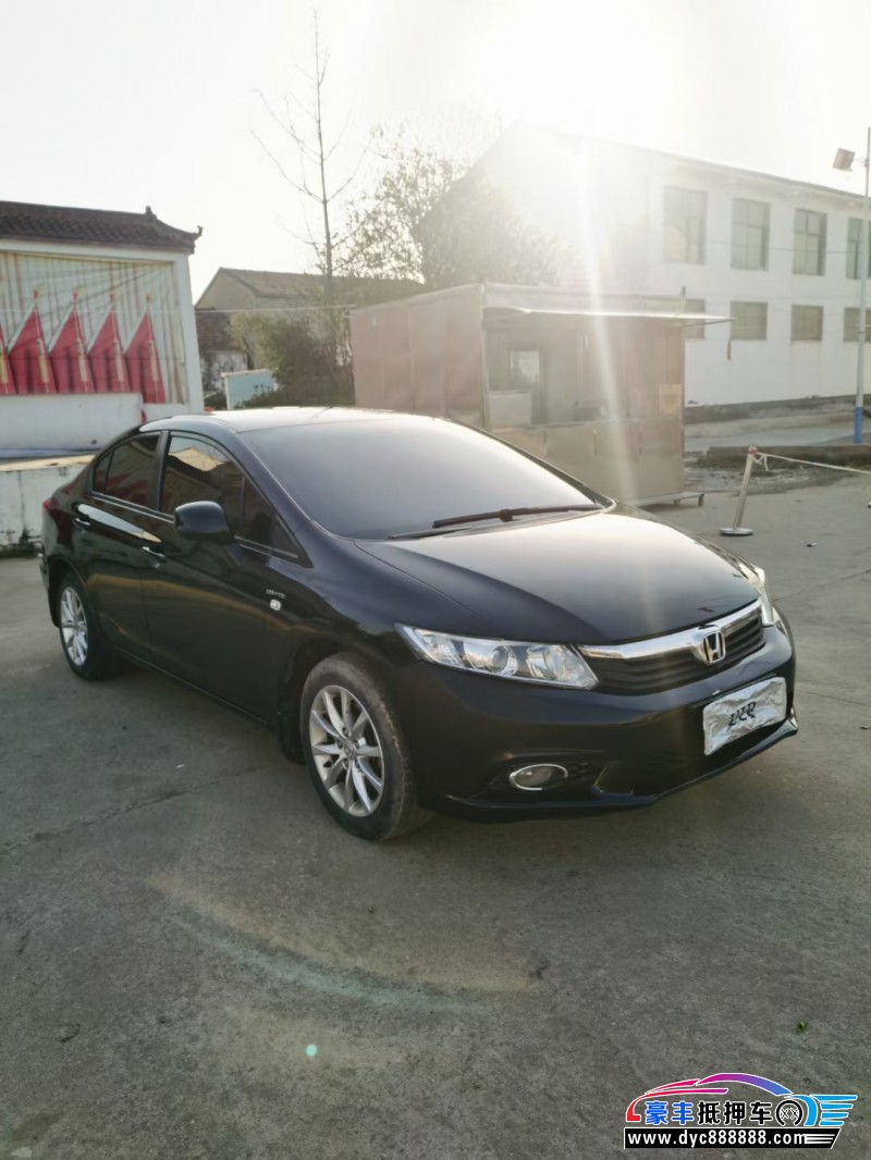 12年本田思域轿车抵押车出售