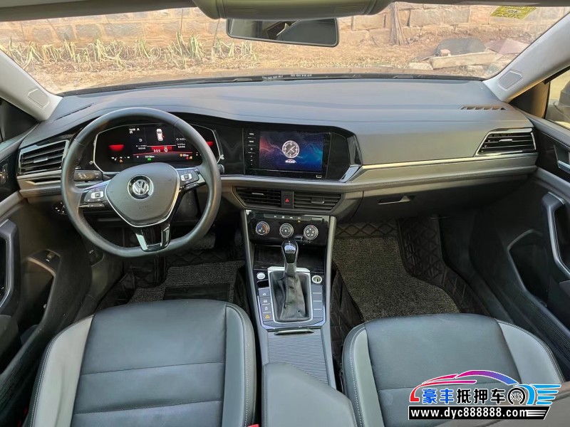 21年大众速腾轿车抵押车出售