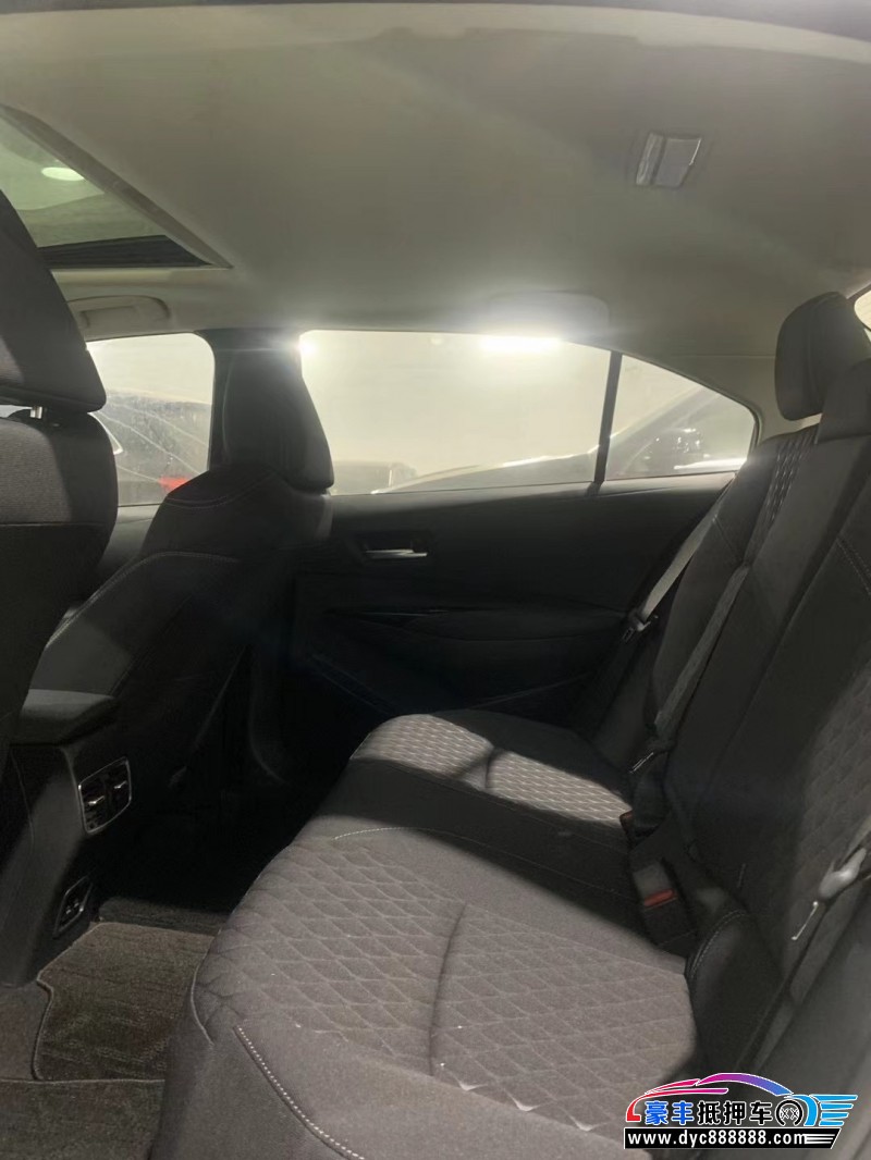 22年丰田亚洲狮轿车抵押车出售