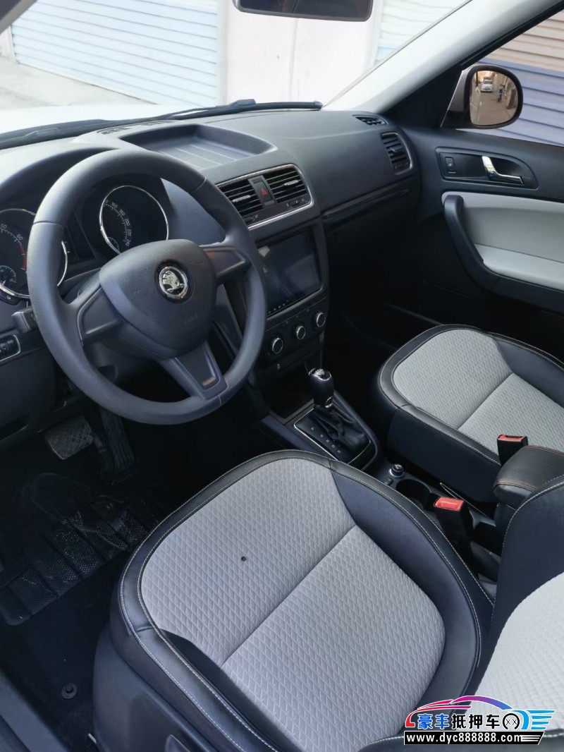 18年斯柯达野帝轿车抵押车出售