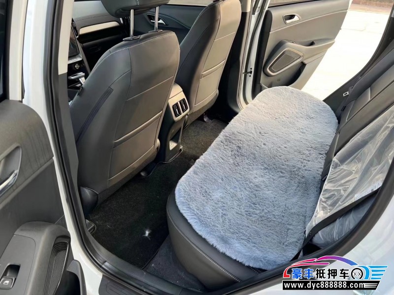 22年现代ix35轿车抵押车出售