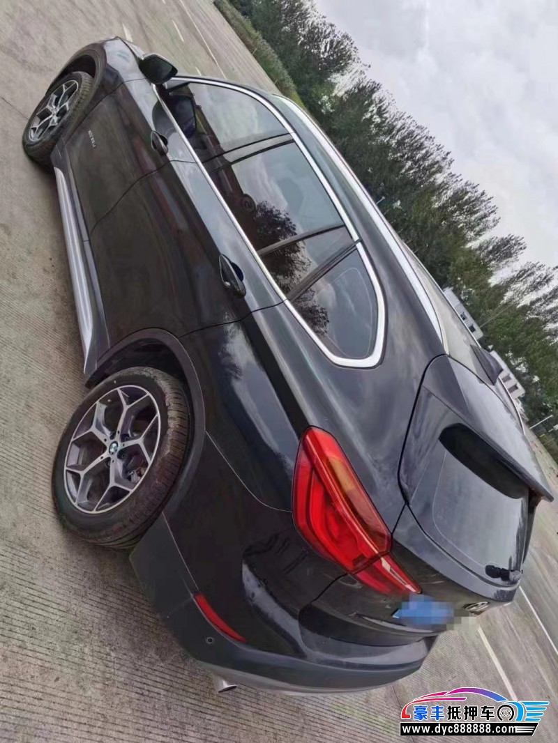 18年宝马X1轿车抵押车出售