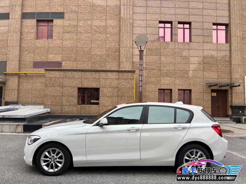 14年宝马1系轿车抵押车出售