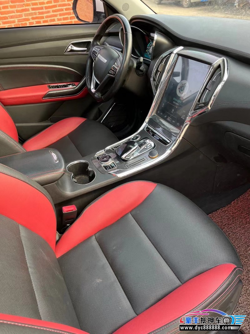 18年猎豹汽车CS9轿车抵押车出售