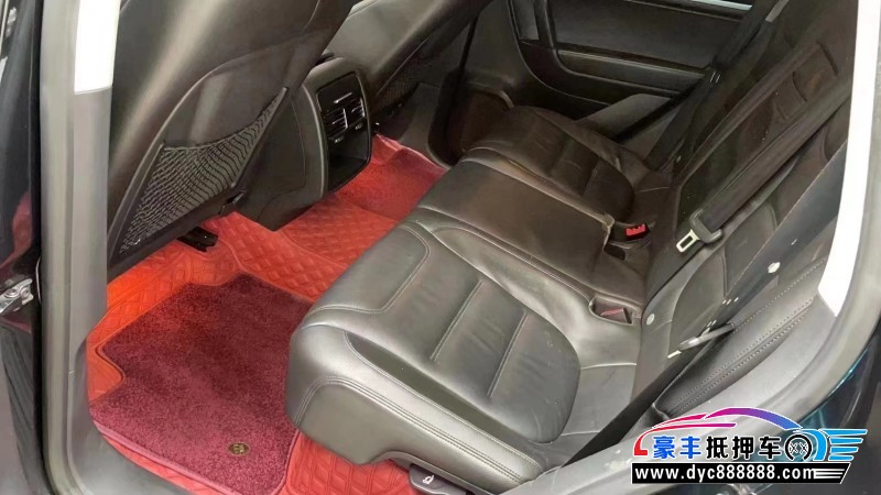 14年大众途锐SUV抵押车出售