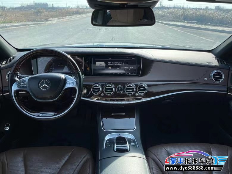 18年奔驰S轿车抵押车出售