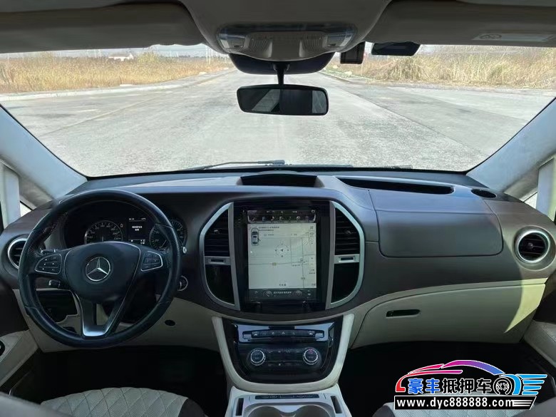 17年奔驰威霆MPV抵押车出售