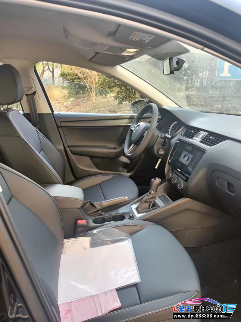 22年斯柯达明锐轿车抵押车出售