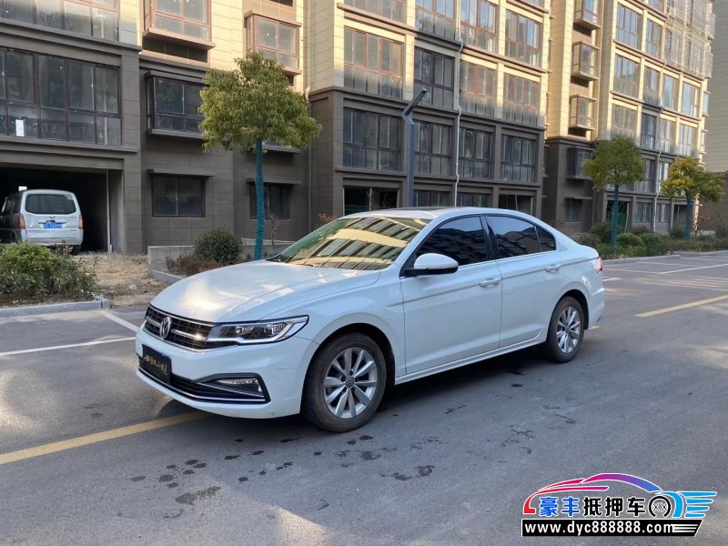 21年大众宝来轿车抵押车出售