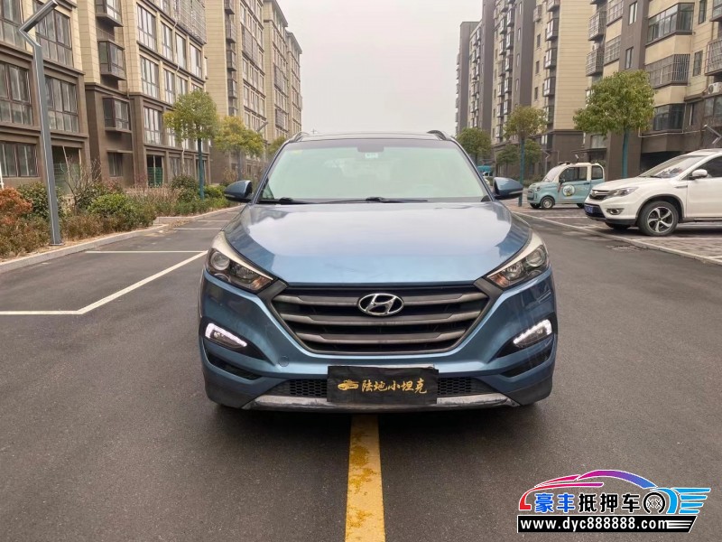 16年现代途胜轿车抵押车出售