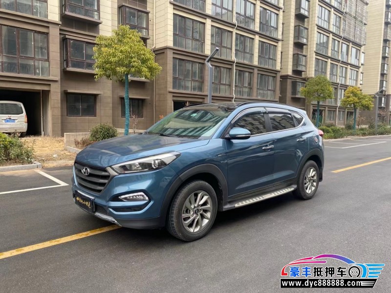 16年现代途胜轿车抵押车出售