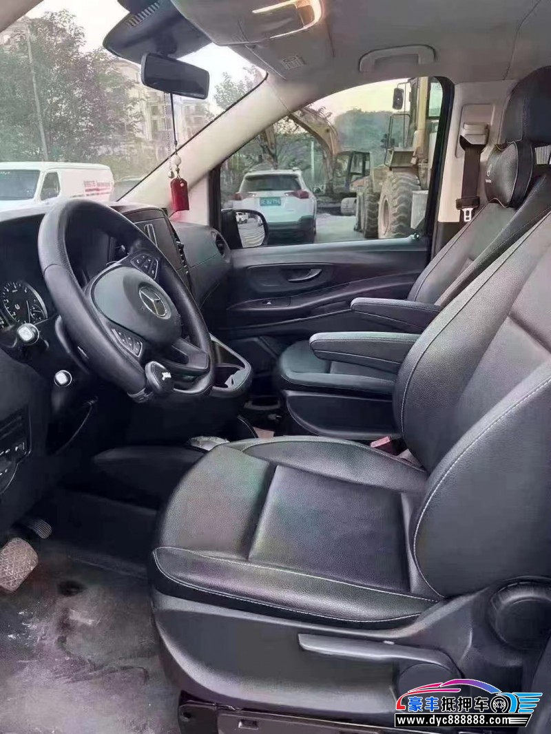 20年奔驰威霆(进口)轿车抵押车出售