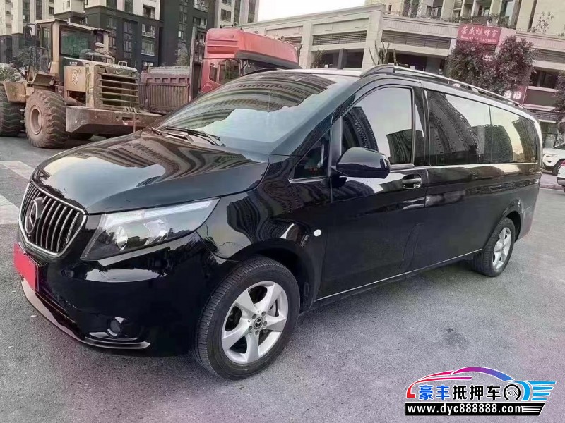 20年奔驰威霆(进口)轿车抵押车出售