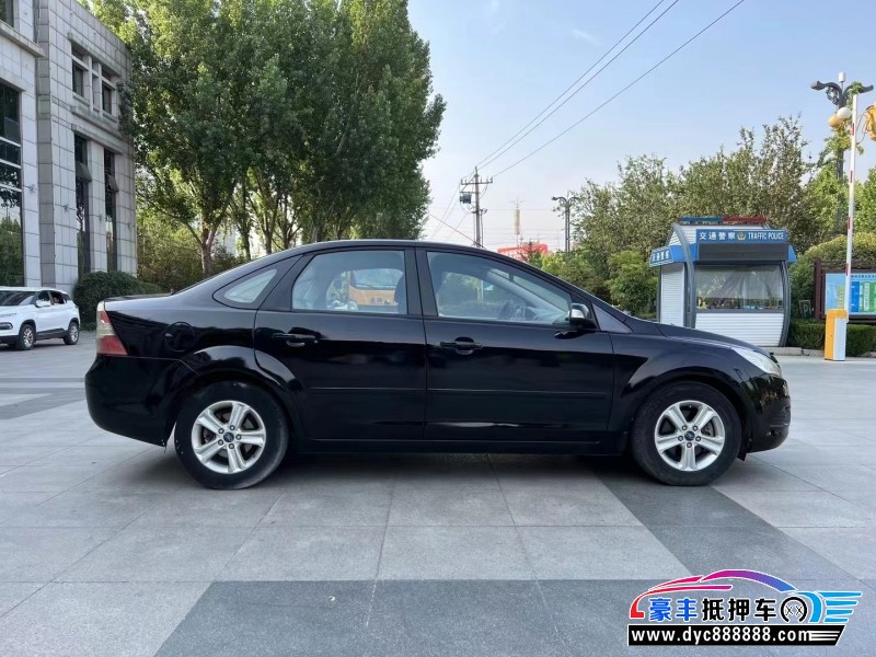 09年福特福克斯轿车抵押车出售