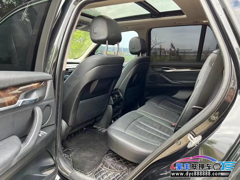 14年宝马X5轿车抵押车出售