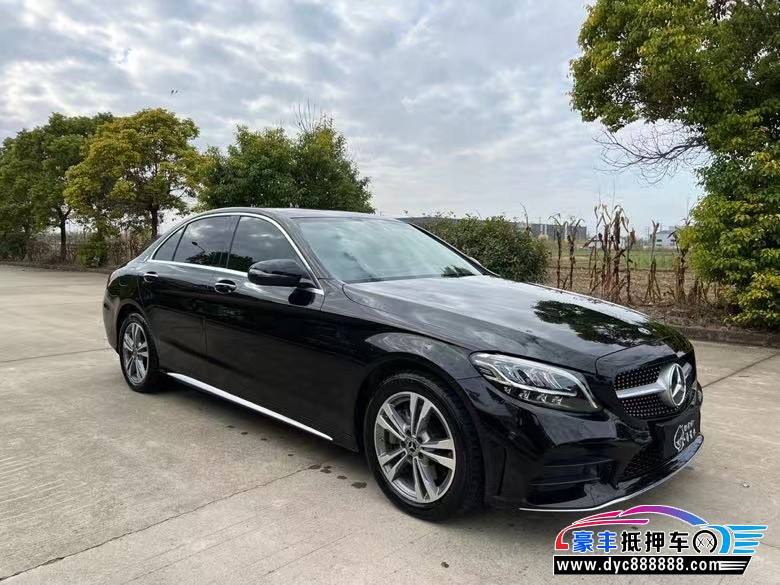 20年奔驰C轿车抵押车出售